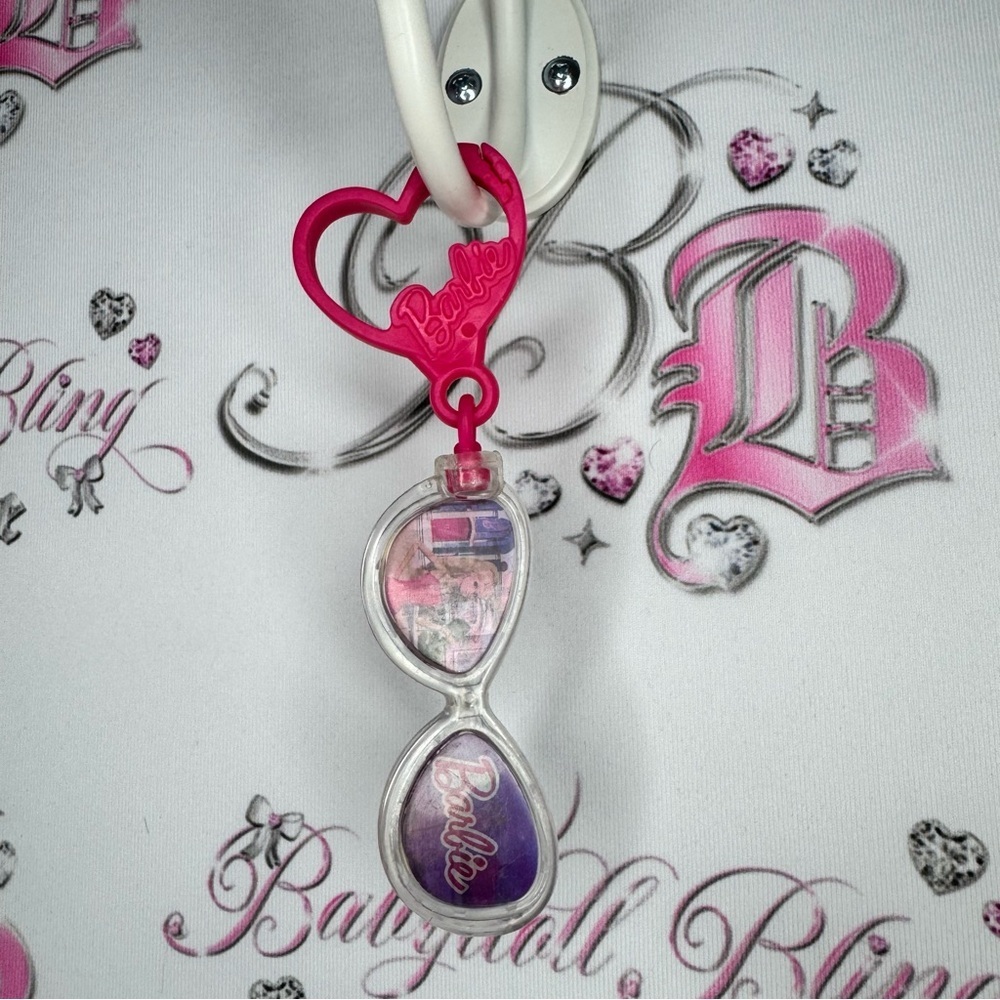Barbie keychain sunglasses 3d effect moving Pink Heart Keychain 2014 McDonald’s